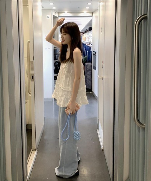 Mejoul（メジュール）の「フリルビスチェチュニック ドット柄 ティアード アウトキャミ ストラップ調整可能（キャミソール・レディース・ホワイト/ブラック・F）」の5枚目の写真