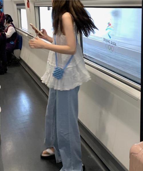 Mejoul（メジュール）の「フリルビスチェチュニック ドット柄 ティアード アウトキャミ ストラップ調整可能（キャミソール・レディース・ホワイト/ブラック・F）」の9枚目の写真