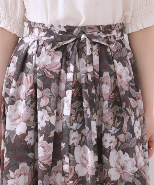 couture brooch(クチュールブローチ)の「【きれいめ・通勤】細リボン付きパレットボイルスカート(スカート・レディース・ブラウン系その他/サックスブルー/ネイビー/ブラウン系その他2・36/38/40/42)」の6枚目の写真