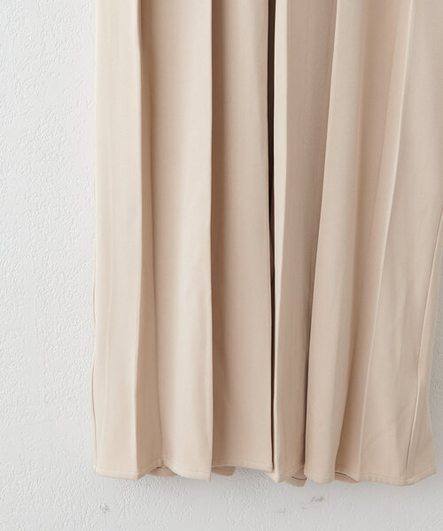 DISCOAT（ディスコート）の「【WEB限定】プリーツサロペット（サロペット/オーバーオール・レディース・ブラック/アイボリー/グレー・MEDIUM）」の21枚目の写真