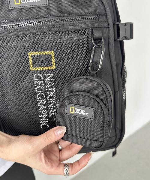 NATIONAL GEOGRAPHIC ブラックリュック ナショナルジオグラフィック デイバック リュック 「日本未発売