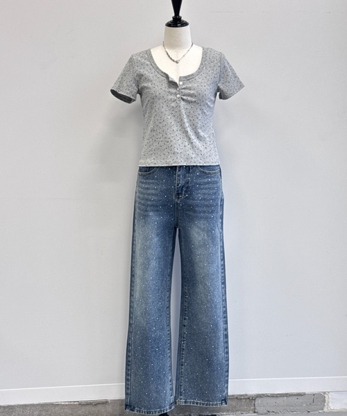 Y2K SYNAPSE FACTORY(ワイツーケー シナプスファクトリー)の「【ボタニカルフラワー】ヘンリーネック半袖Tシャツ(Tシャツ/カットソー・レディース・グレー/ホワイト/クリーム・FREE)」の13枚目の写真