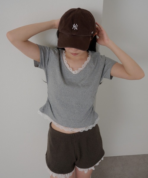 RAY CASSIN（レイカズン）の「レースVネックギャザーコンパクトT（Tシャツ/カットソー・レディース・ホワイト/ライトグレー/ピンク/ネイビー・FREE）」の12枚目の写真