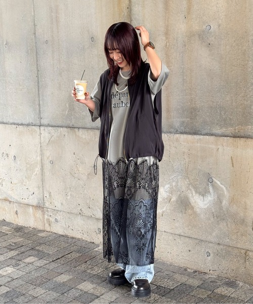 Green　Parks（グリーンパークス）の「裾レースドッキングカットロゴチュニック（チュニック・レディース・チャコールグレー/オフホワイト/カーキ・FREE）」の3枚目の写真