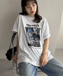 【WEB限定】THROUGH WHISPEREDモノクロフォトビッグ半袖Tシャツ