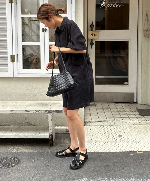 CANAL JEAN（キャナルジーン）の「El mar　半袖ミニジャンプスーツ（つなぎ/オールインワン・レディース・チャコールグレー/ベージュ・ONE SIZE）」の3枚目の写真