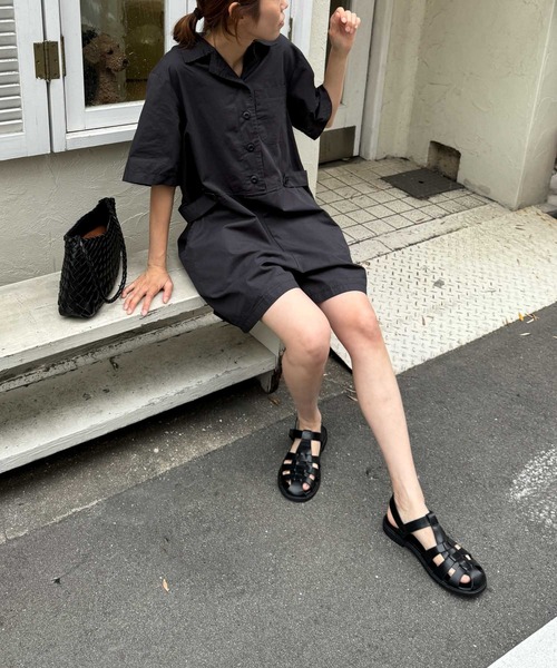 CANAL JEAN（キャナルジーン）の「El mar　半袖ミニジャンプスーツ（つなぎ/オールインワン・レディース・チャコールグレー/ベージュ・ONE SIZE）」の6枚目の写真