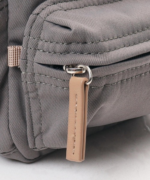 anello GRANDE(アネログランデ)の「anelloGRANDE モッテ 2WAYナノショルダー(ショルダーバッグ・レディース・グレー/ピンク/ブラック/ブルーグレー・XXXS)」の16枚目の写真
