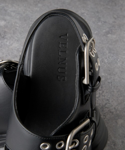 VELNUS(ベルナス)の「【VELNUS】 Double Eyelet Design High Sole Sandals/ダブルハトメデザイン ハイソールサンダル(サンダル・メンズ・ブラック・44/42/40)」の22枚目の写真