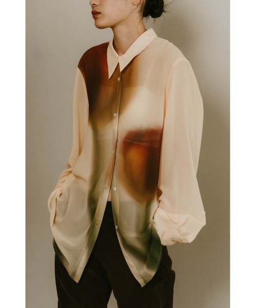 Knuth Marf（クヌースマーフ）の「flower print sheer shirt (unisex)（シャツ/ブラウス・レディース・ブラウン/イエロー/ブルー・SMALL/MEDIUM）」の5枚目の写真