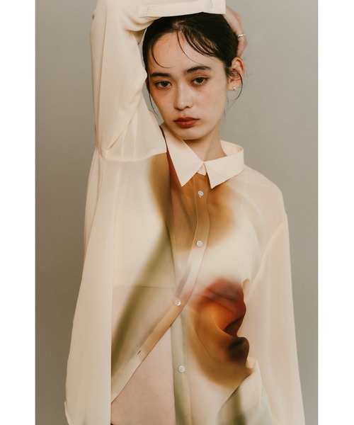 Knuth Marf（クヌースマーフ）の「flower print sheer shirt (unisex)（シャツ/ブラウス・レディース・ブラウン/イエロー/ブルー・SMALL/MEDIUM）」の11枚目の写真