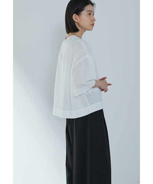 1er Arrondissement（プルミエアロンディスモン）の「コットンサッカーランタンブラウス（シャツ/ブラウス・レディース・ブラック系その他3/オフホワイト・38/36）」の12枚目の写真