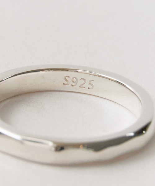 blatto(ブラット)の「blatto/ブラット 925シルバー デザイン リング(リング・メンズ・シルバー・15号/20号/17号/13号/11号)」の2枚目の写真