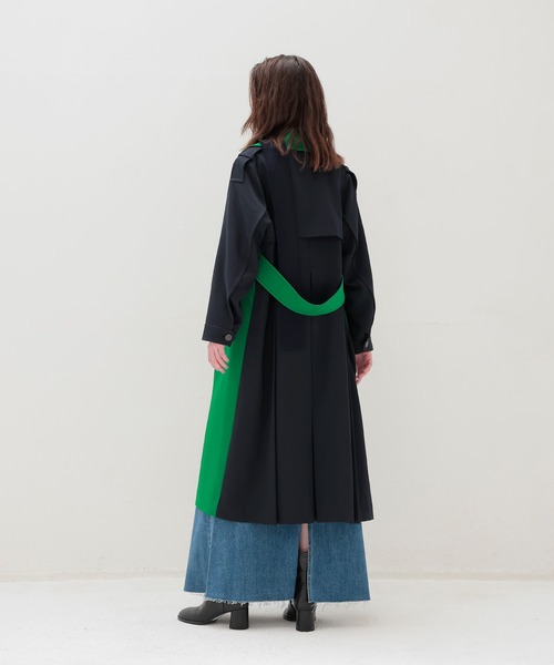STUMBLY(スタンブリー)の「STUMBLY / Color Blocking Officer Trench Coat(カラーブロッキングオフィサートレンチコート 535-3252908)(トレンチコート・レディース・ネイビー/グリーン・36)」の5枚目の写真