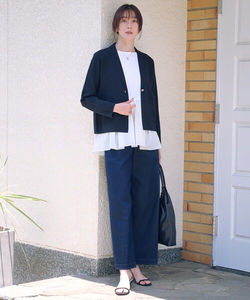 J.PRESS(ジェイプレス)の「【WEB限定カラーあり】レイヤードジャージー フレア カットソー(Tシャツ/カットソー・レディース・ブラック系/ホワイト系・MEDIUM/LARGE)」の10枚目の写真
