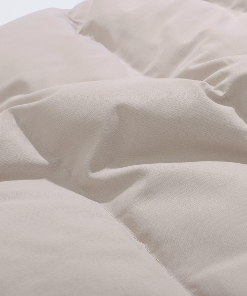 KRIFF MAYER Lady's Collection(クリフメイヤーレディースコレクション)の「【配色・暖かい】中綿フードベスト(ベスト・レディース・イエロー/グリーン/ブラック/アイボリー・LARGE/MEDIUM)」の5枚目の写真