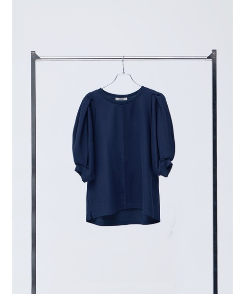 Brown&Street(ブラウンアンドストリート)の「【Daily Luxe】パフスリーブトップス(Tシャツ/カットソー・レディース・ブラック/ネイビー・FREE)」の4枚目の写真