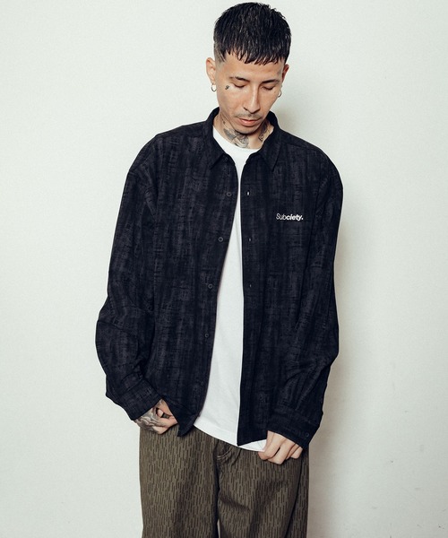 Subciety(サブサエティ)の「Blurred shirt(シャツ/ブラウス・メンズ・ブラウン/オリーブ/ベージュ/ブラック・SMALL/MEDIUM/LARGE/X-LARGE)」の13枚目の写真