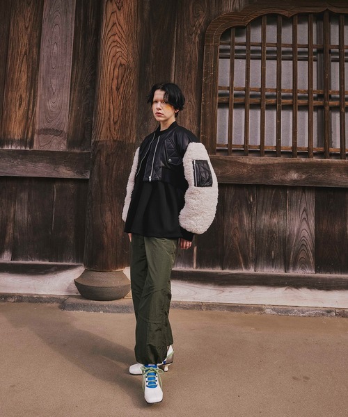 OMMO(オーエムエムオー)の「SLEEVE BOA SHORT MA-1(MA-1・レディース・ブラック/カーキ・36/38)」の17枚目の写真