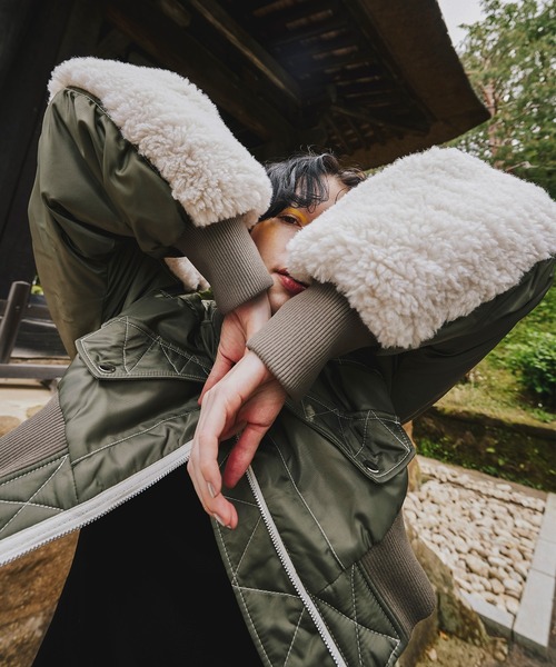 OMMO(オーエムエムオー)の「SLEEVE BOA SHORT MA-1(MA-1・レディース・ブラック/カーキ・36/38)」の5枚目の写真