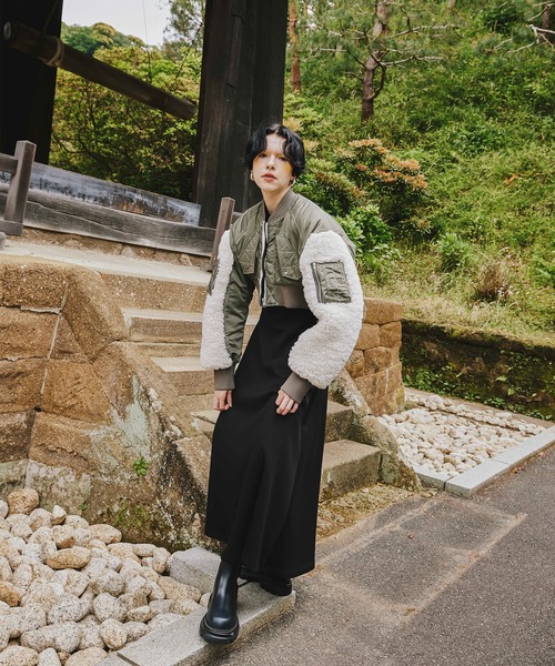 OMMO(オーエムエムオー)の「SLEEVE BOA SHORT MA-1(MA-1・レディース・ブラック/カーキ・36/38)」の10枚目の写真