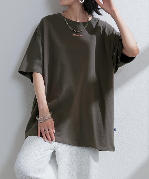 HUG.U（ハグユー）の「ヘビーウェイト綿100ロゴTシャツ（Tシャツ/カットソー・レディース・ブラック/グレイッシュブルー/ホワイト/ライトグレー/ダークグレー・L/M）」の8枚目の写真