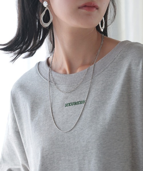 HUG.U（ハグユー）の「ヘビーウェイト綿100ロゴTシャツ（Tシャツ/カットソー・レディース・ブラック/グレイッシュブルー/ホワイト/ライトグレー/ダークグレー・L/M）」の7枚目の写真