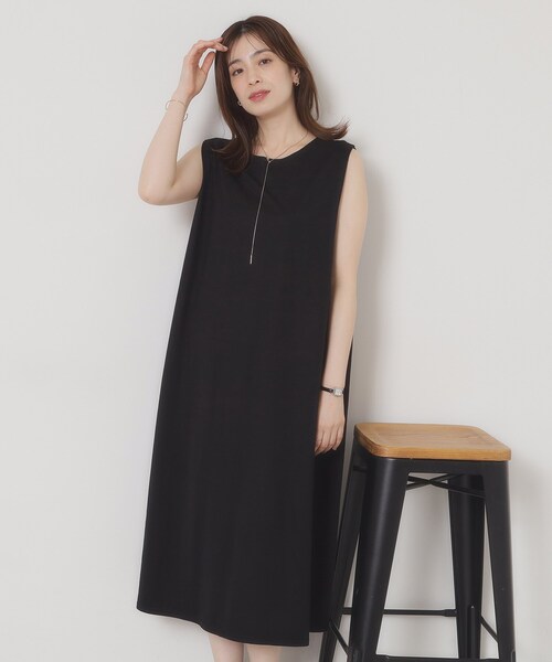 ITS'DEMO（イッツデモ）の「【接触冷感／洗濯機OK】カノコカットタックワンピース（ワンピース・レディース・グリーン/ブルー系その他/ブラック/レッド系/ライトブルー・00）」の2枚目の写真