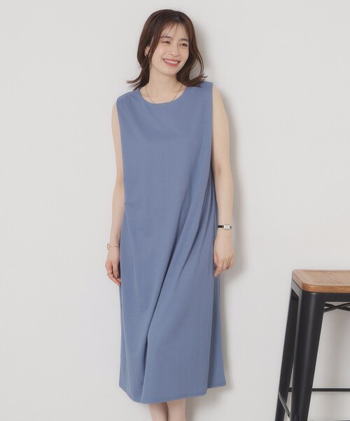 ITS'DEMO（イッツデモ）の「【接触冷感／洗濯機OK】カノコカットタックワンピース（ワンピース・レディース・グリーン/ブルー系その他/ブラック/レッド系/ライトブルー・00）」の15枚目の写真