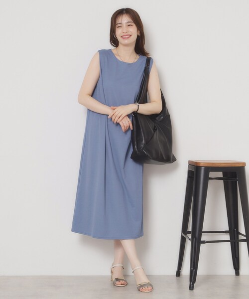 ITS'DEMO（イッツデモ）の「【接触冷感／洗濯機OK】カノコカットタックワンピース（ワンピース・レディース・グリーン/ブルー系その他/ブラック/レッド系/ライトブルー・00）」の17枚目の写真