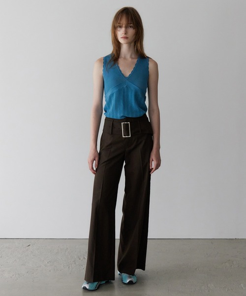 LE CIEL BLEU（ルシェルブルー）の「リラックスフィットトラウザーw/ワイドベルト / Relaxed Fit Trousers w/Wide Belt（その他パンツ・レディース・ブラウン/ブラック/チャコールグレー・34/36/38）」の3枚目の写真