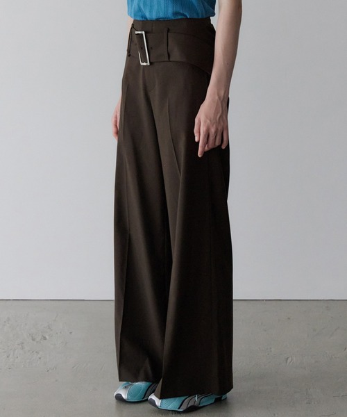 LE CIEL BLEU（ルシェルブルー）の「リラックスフィットトラウザーw/ワイドベルト / Relaxed Fit Trousers w/Wide Belt（その他パンツ・レディース・ブラウン/ブラック/チャコールグレー・34/36/38）」の18枚目の写真