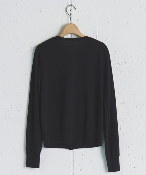 Doux archives(ドゥアルシーヴ)の「UV・接触冷感ベーシックカーディガン(カーディガン/ボレロ・レディース・グリーン/ワイン/ブラック/グレー・FREE)」の12枚目の写真