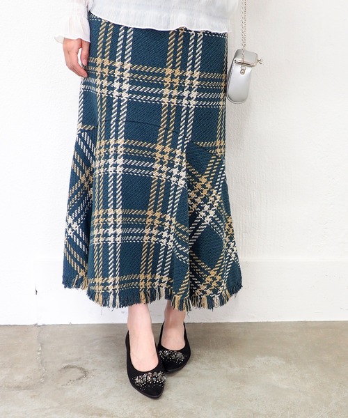 cava cava（サヴァサヴァ）の「ポインテッドビジューシューズ　7305431（パンプス・レディース・ブラック/ガンメタ・22.5cm/24.5cm/24cm/23.5cm/23cm）」の17枚目の写真