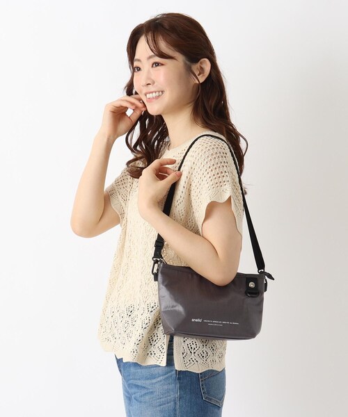 one'sterrace(ワンズテラス)の「anello ダニエル ミニショルダー(ショルダーバッグ・レディース・ブラック系8/ピンク系9/グレー系その他7・99)」の16枚目の写真