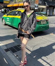 ELOOPS（イーループス）の「【ELOOPS】バイカラー ストライプPoloカラーオーバーサイズチュニックシャツ（ポロシャツ）」