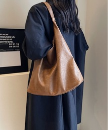 ルーズな大容量トートバッグ