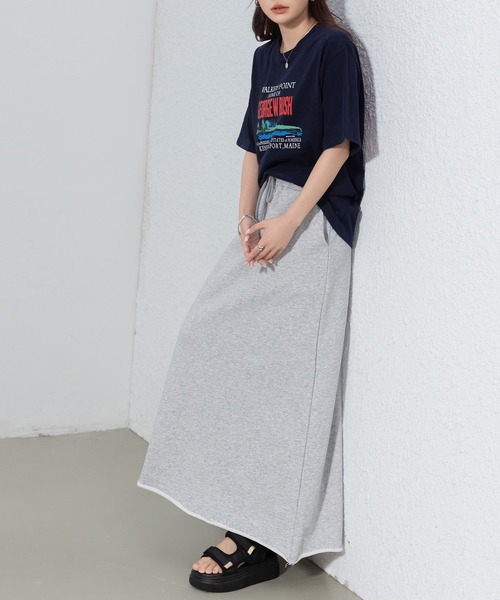 DAY CLOSET(デイ クローゼット)の「【ウエストゴム 紐調節可】切りっぱなしイージースウェットロングスカート レディース(スカート・レディース・グレー/チャコールグレー/ブラック・M/L)」の9枚目の写真