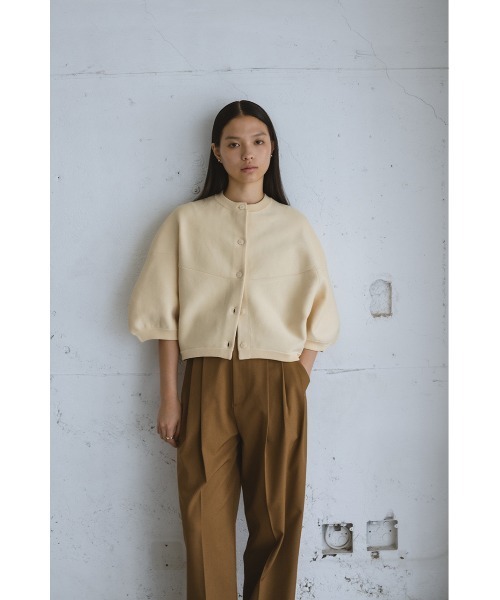 STYLEMIXER(スタイルミキサー)の「パネルフォルムカーディガン 秋服(カーディガン/ボレロ・レディース・オレンジ/アイボリー/ブラック・FREE)」の20枚目の写真