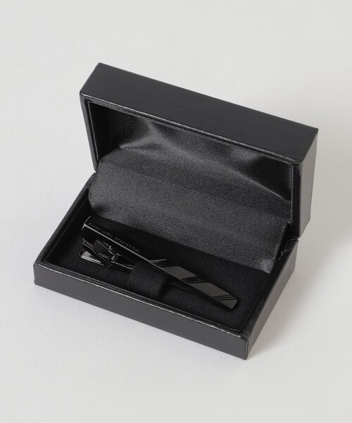 BLACK LABEL CRESTBRIDGE(ブラックレーベル・クレストブリッジ)の「ストライプハーフダイヤカットタイバー(ネクタイピン・メンズ・グレー系その他2/ブラック・FREE)」の7枚目の写真
