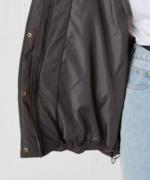 Jena espace merveilleux(ジェナ エスパスメルヴェイユ)の「【ロング/ショート2種類着回せる】ハトメフードダウン(ダウンジャケット/コート・レディース・アイボリー/チャコールグレー・FREE)」の7枚目の写真