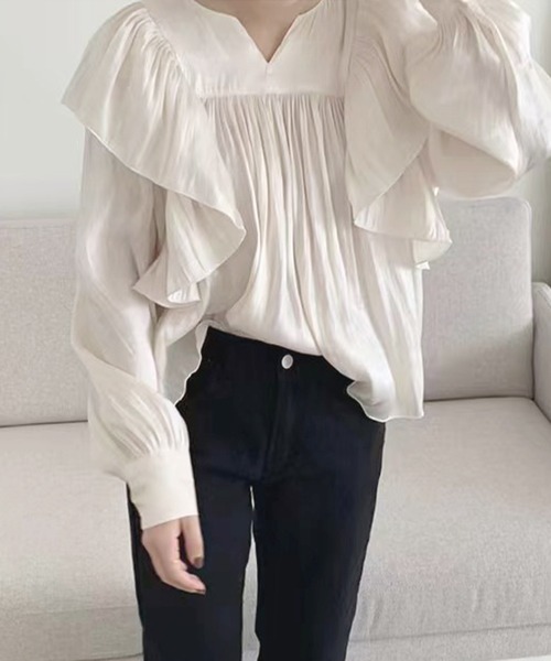 frunco(フランコ)の「【ZOZO限定】ルーズフィットフリルブラウス(シャツ/ブラウス・レディース・ホワイト/ブラック・FREE)」の2枚目の写真