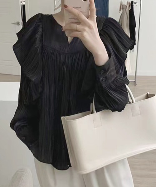 frunco(フランコ)の「【ZOZO限定】ルーズフィットフリルブラウス(シャツ/ブラウス・レディース・ホワイト/ブラック・FREE)」の4枚目の写真