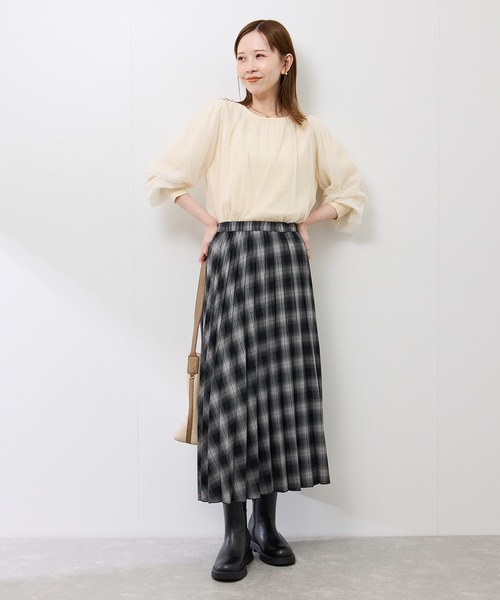 ROPE' PICNIC(ロペピクニック)の「チュールドッキングボリュームスリーブニットプルオーバー(ニット/セーター・レディース・オフホワイト/ブラック/ブラウン・FREE)」の11枚目の写真