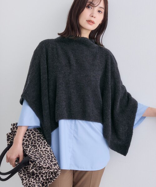 INDIVI（インディヴィ）の「【エアリー素材】ブークレケープポンチョ（ニット/セーター・レディース・ナチュラル/グレー/チャコールグレー・00）」の19枚目の写真