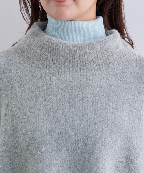 INDIVI（インディヴィ）の「【エアリー素材】ブークレケープポンチョ（ニット/セーター・レディース・ナチュラル/グレー/チャコールグレー・00）」の11枚目の写真