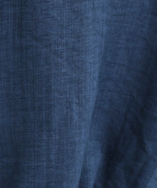 SHOO・LA・RUE（シューラルー）の「【S-LL】インせず着られる デニムライク前開きブラウス（シャツ/ブラウス・レディース・ブルー/ブルー系その他・04/03/02/01）」の10枚目の写真