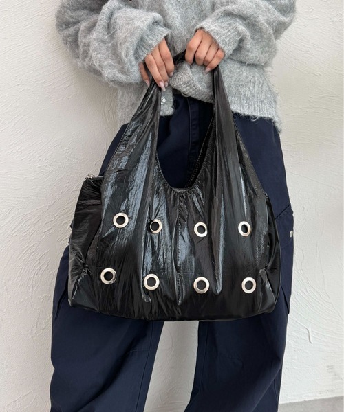 sedacle（セダクル）の「アイレットハンドバッグ（ハンドバッグ・レディース・シルバー/ブラック・FREE）」の8枚目の写真