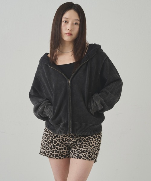 WHO'S WHO gallery（フーズフーギャラリー）の「【KOOKY'N/クーキー】ピグメント加工ジップニットパーカー（パーカー・メンズ・ネイビー/チャコールグレー/ブラウン・SMALL/X-SMALL/MEDIUM）」の2枚目の写真