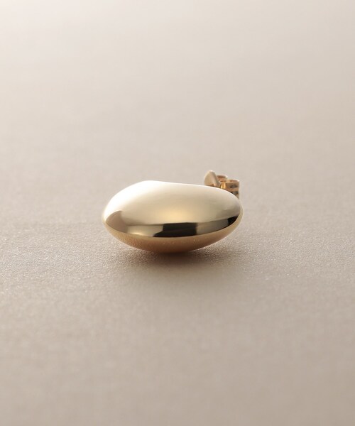 COCOSHNIK(ココシュニック)の「K10中空しのぎフラット スタッズピアス(ピアス(両耳用)・レディース・イエローゴールド・00)」の3枚目の写真